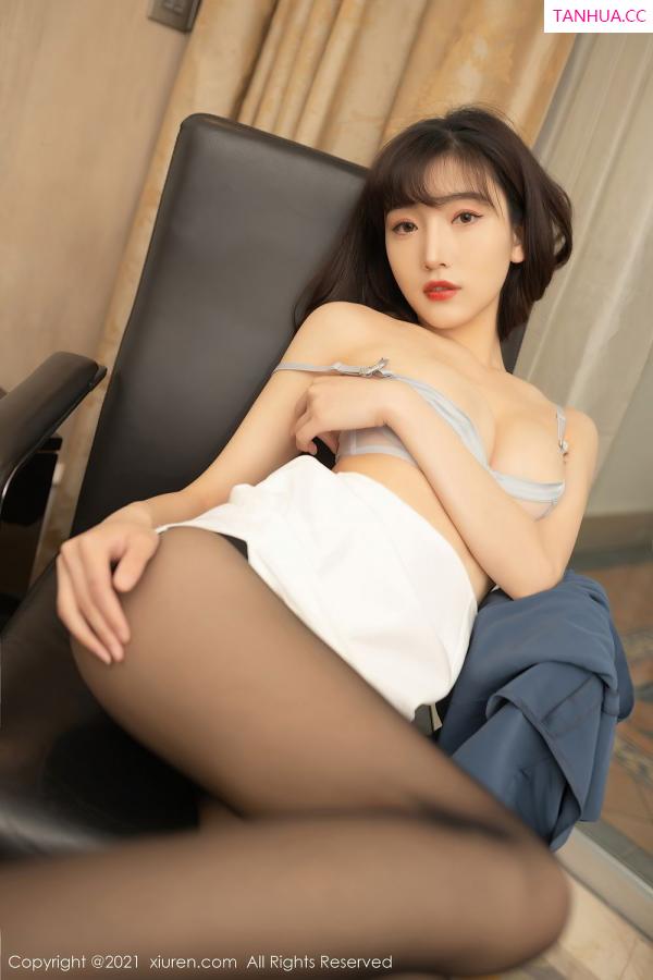 陆萱萱  [XiuRen]高清写真图 2021.03.25 No.3246 陆萱萱第51张图片